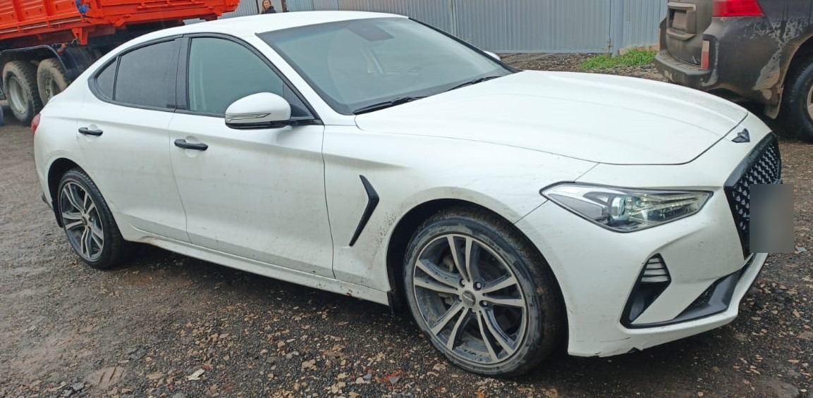 Genesis G70
