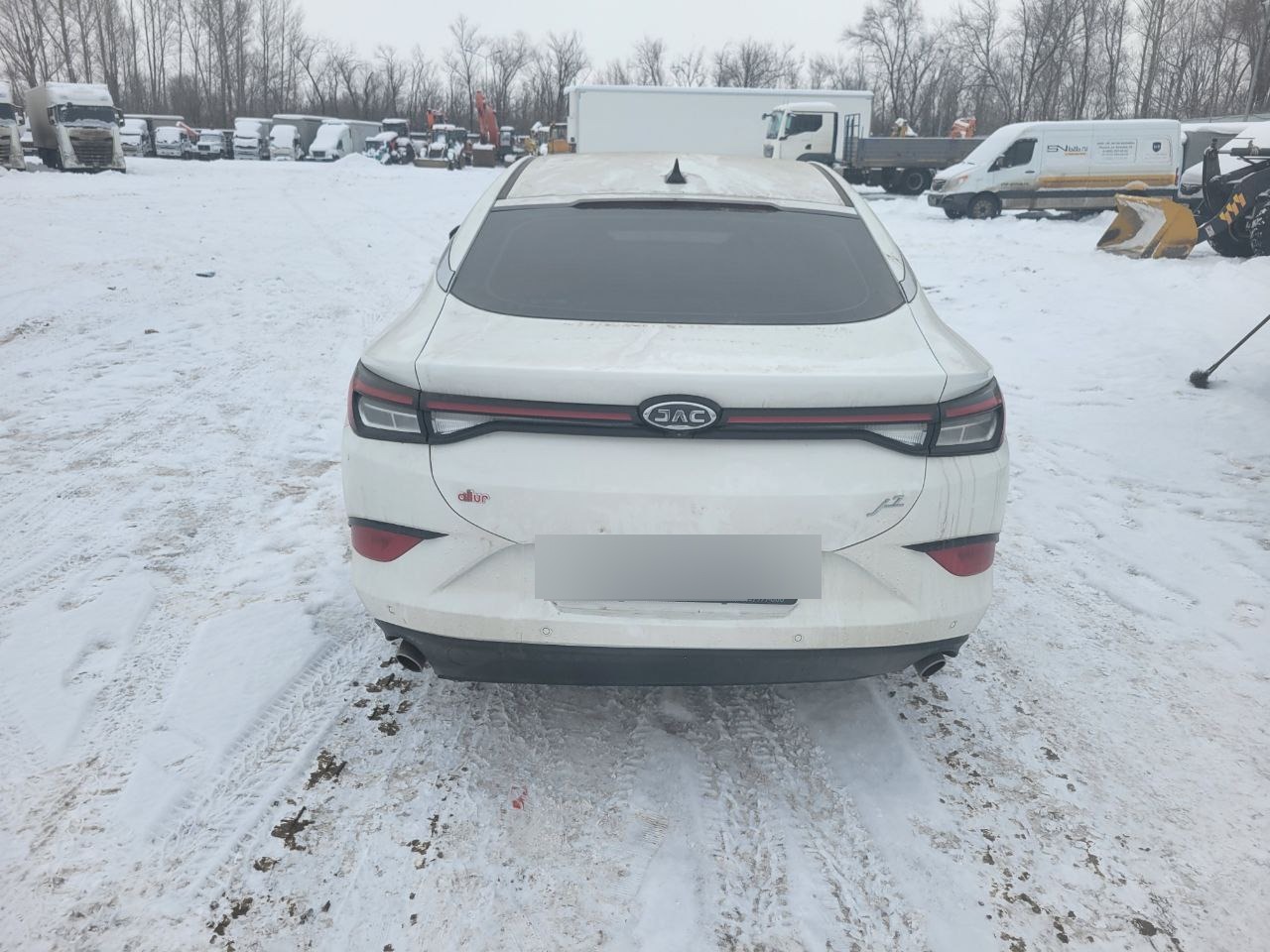 JAC J7