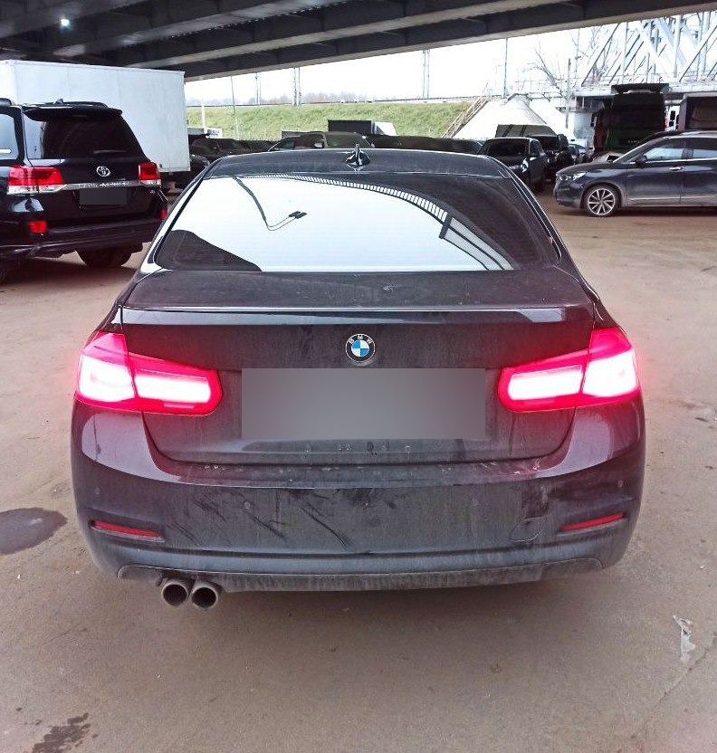 BMW 3-SERIES