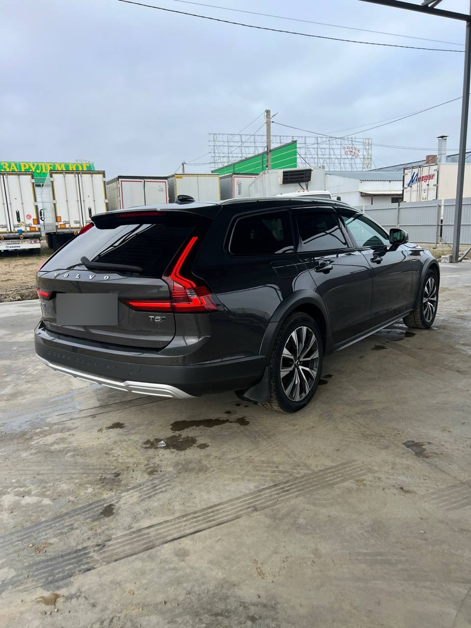 Volvo V90 CC