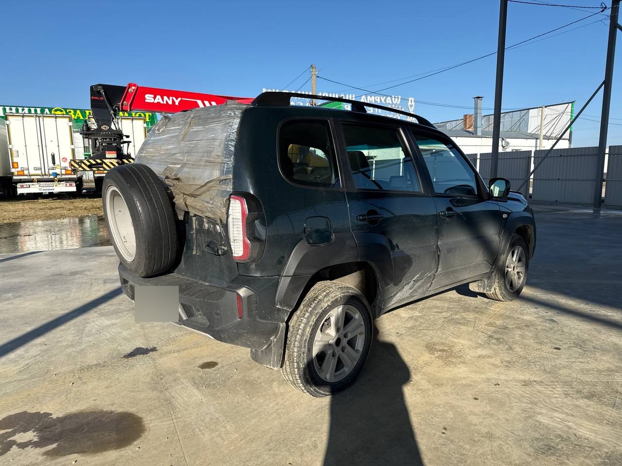 LADA Niva Travel