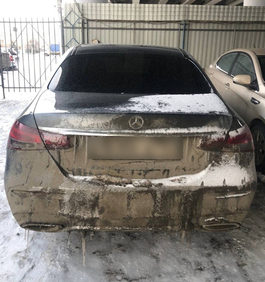 Mercedes-Benz E-CLASS