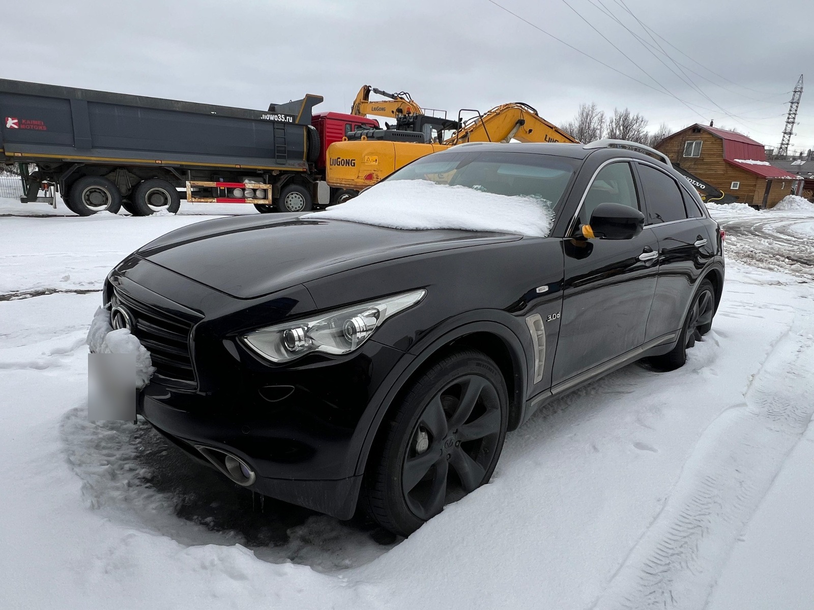 Infiniti QX70
