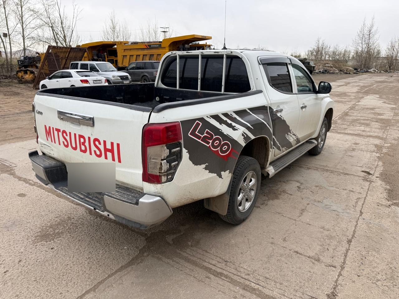 Mitsubishi L200