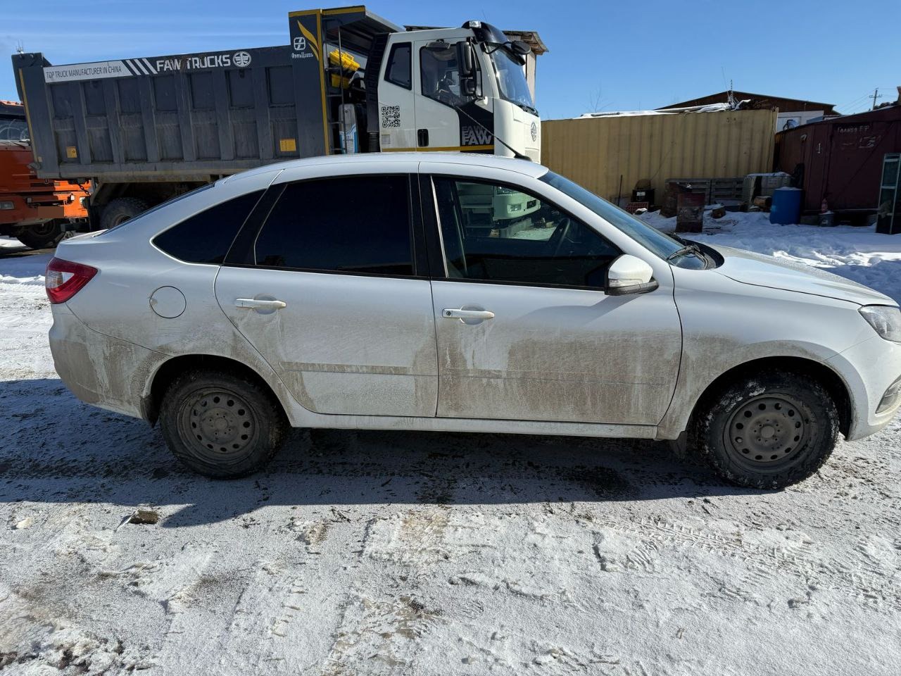 LADA GRANTA Лифтбек