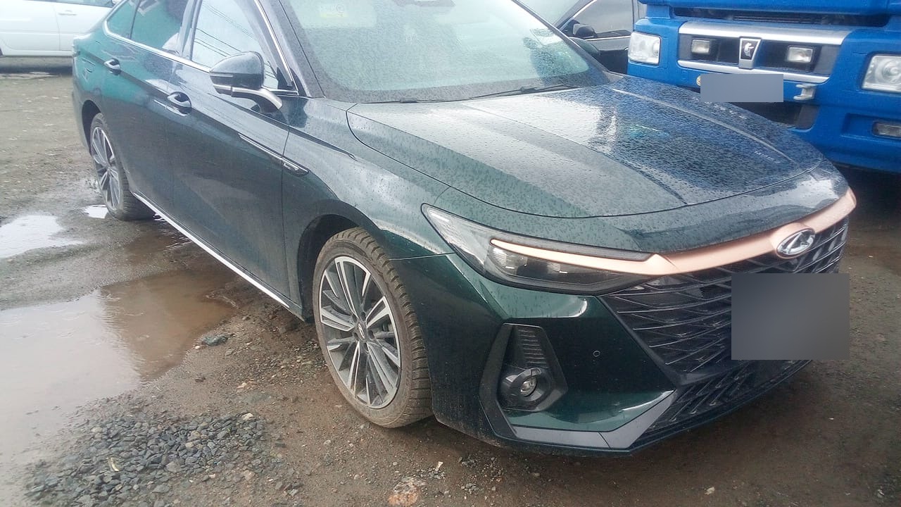 Chery Arrizo 8