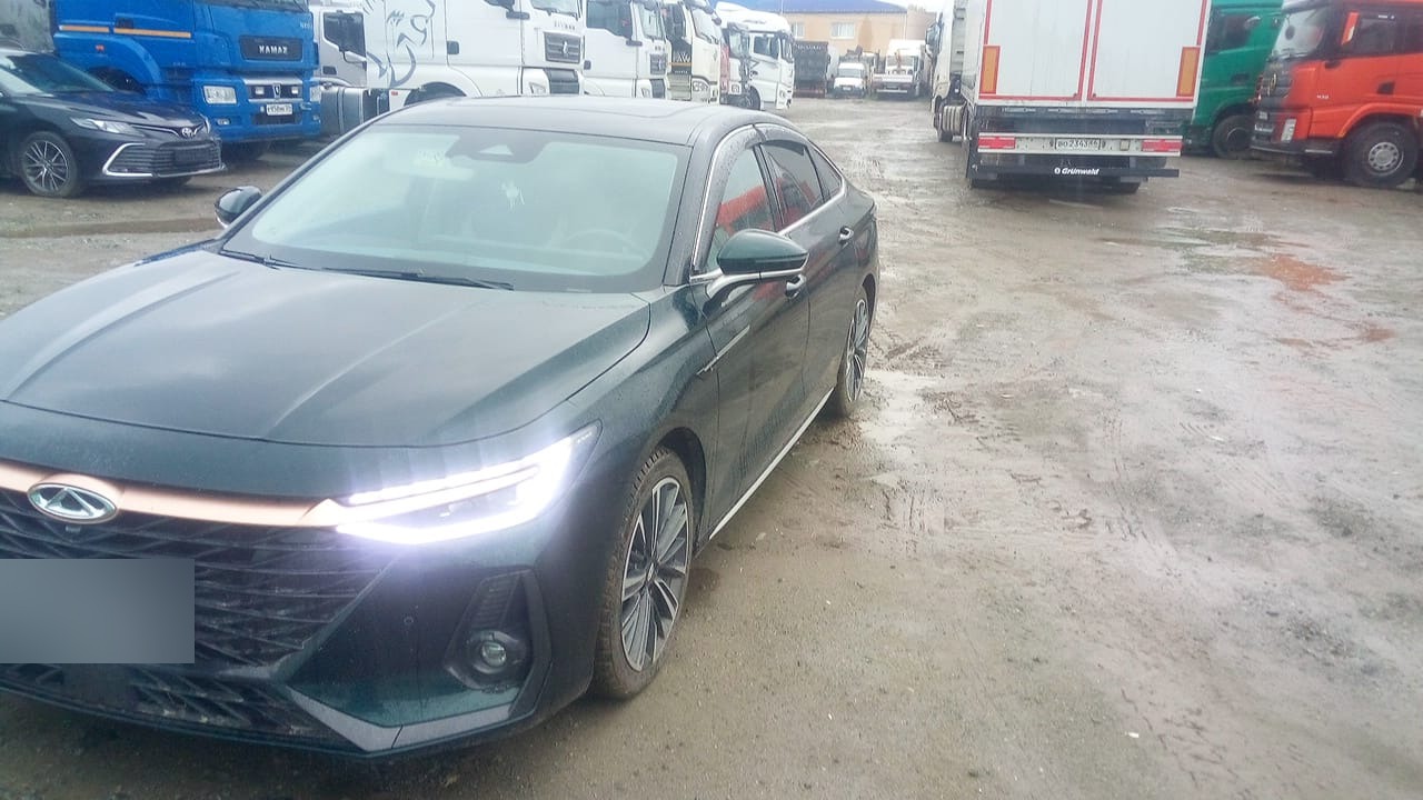 Chery Arrizo 8