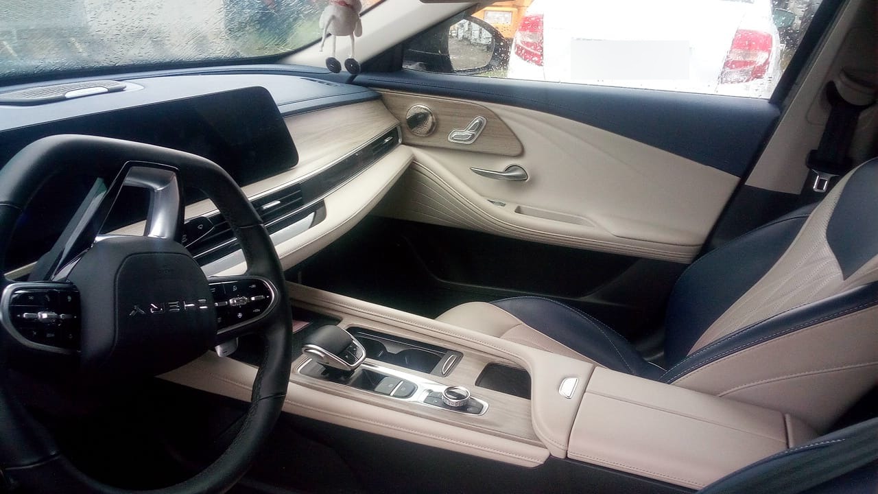 Chery Arrizo 8