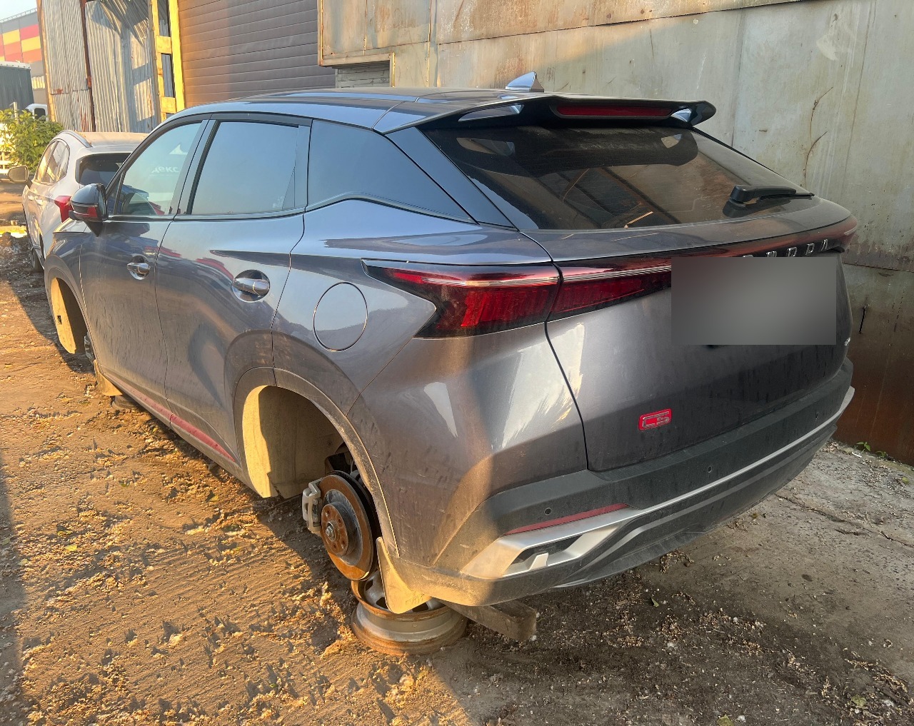 Omoda C5