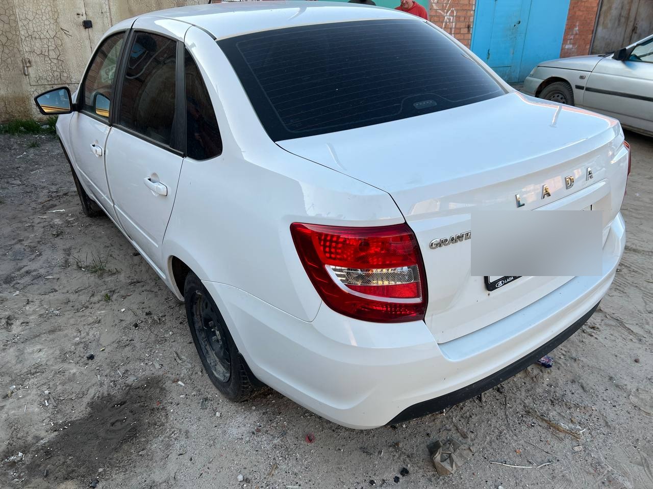 LADA GRANTA
