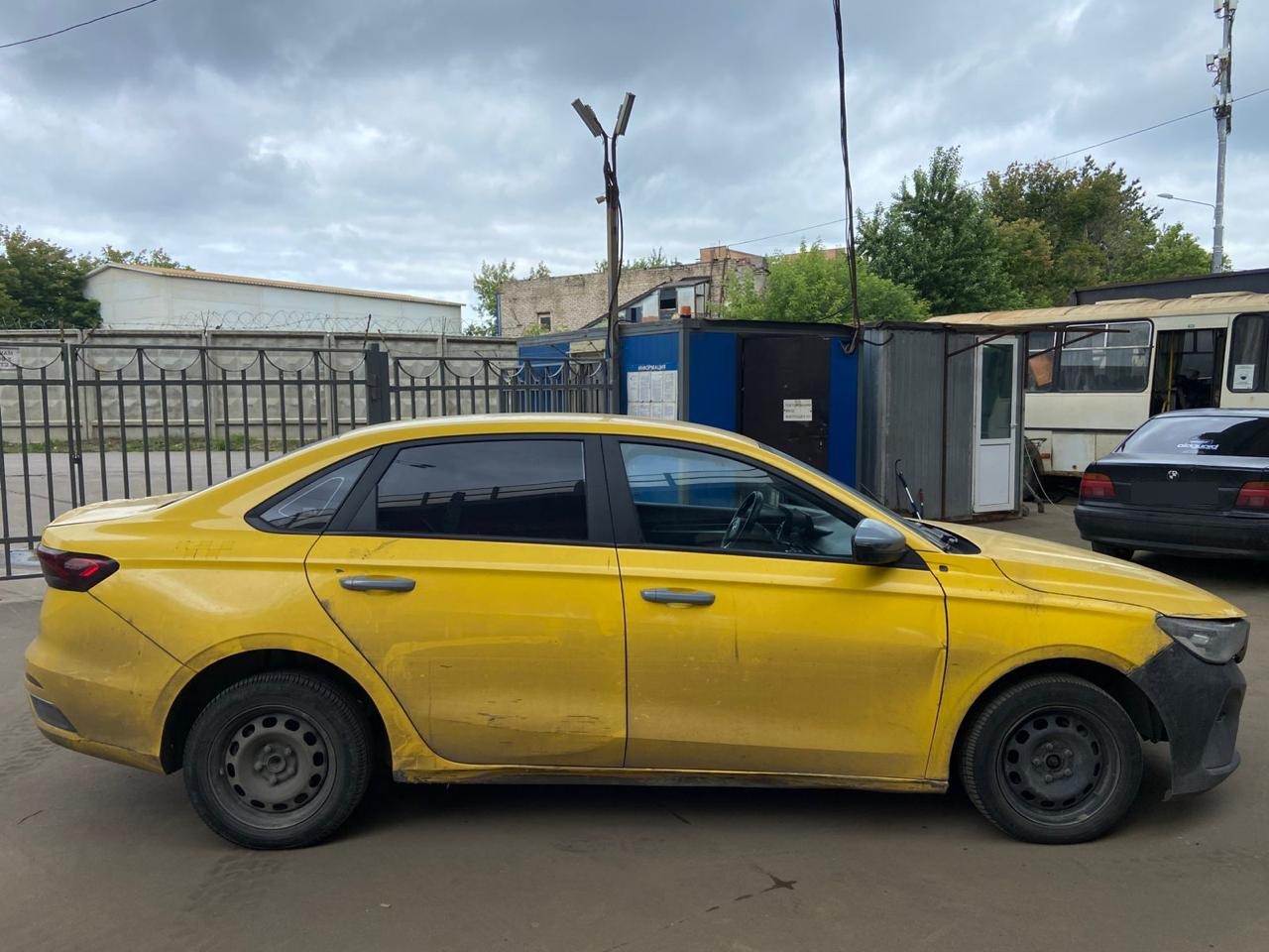 Geely EMGRAND