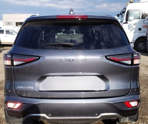 Isuzu MU-X