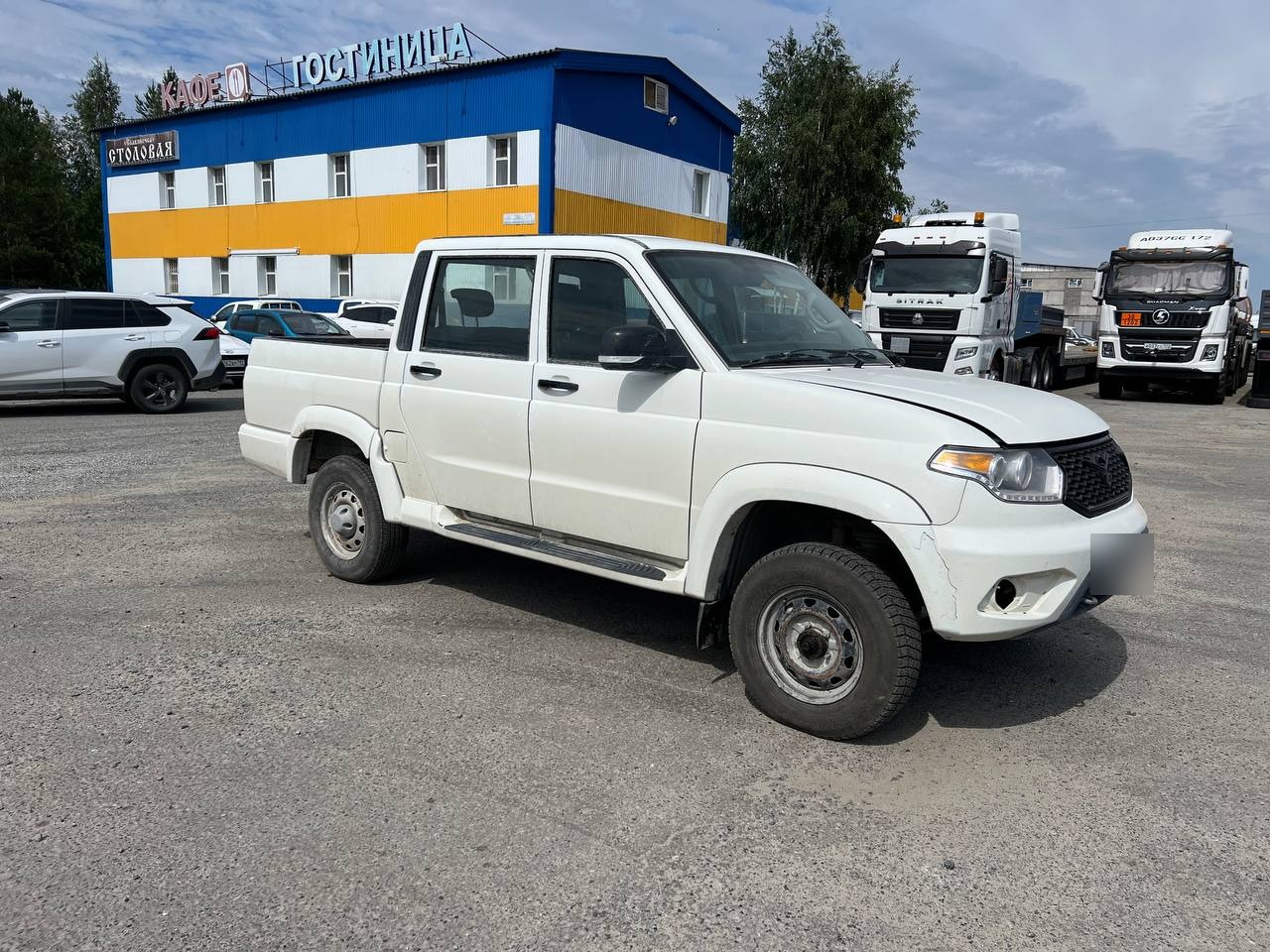 UAZ PATRIOT PICKUP