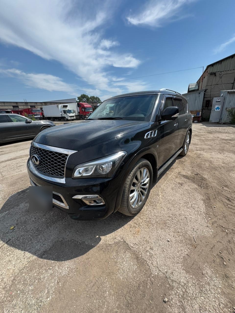 Infiniti QX80
