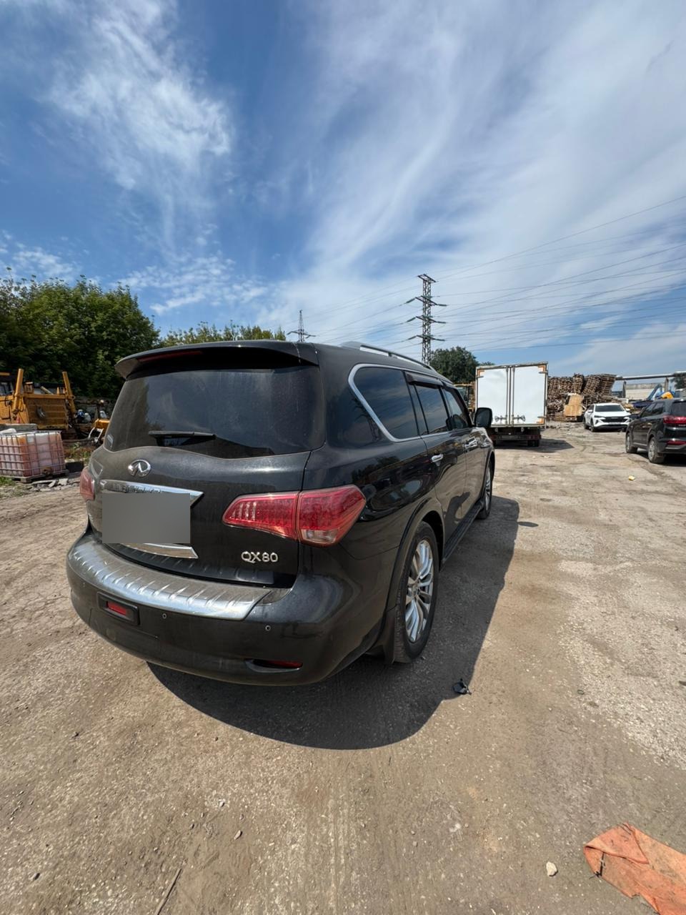 Infiniti QX80