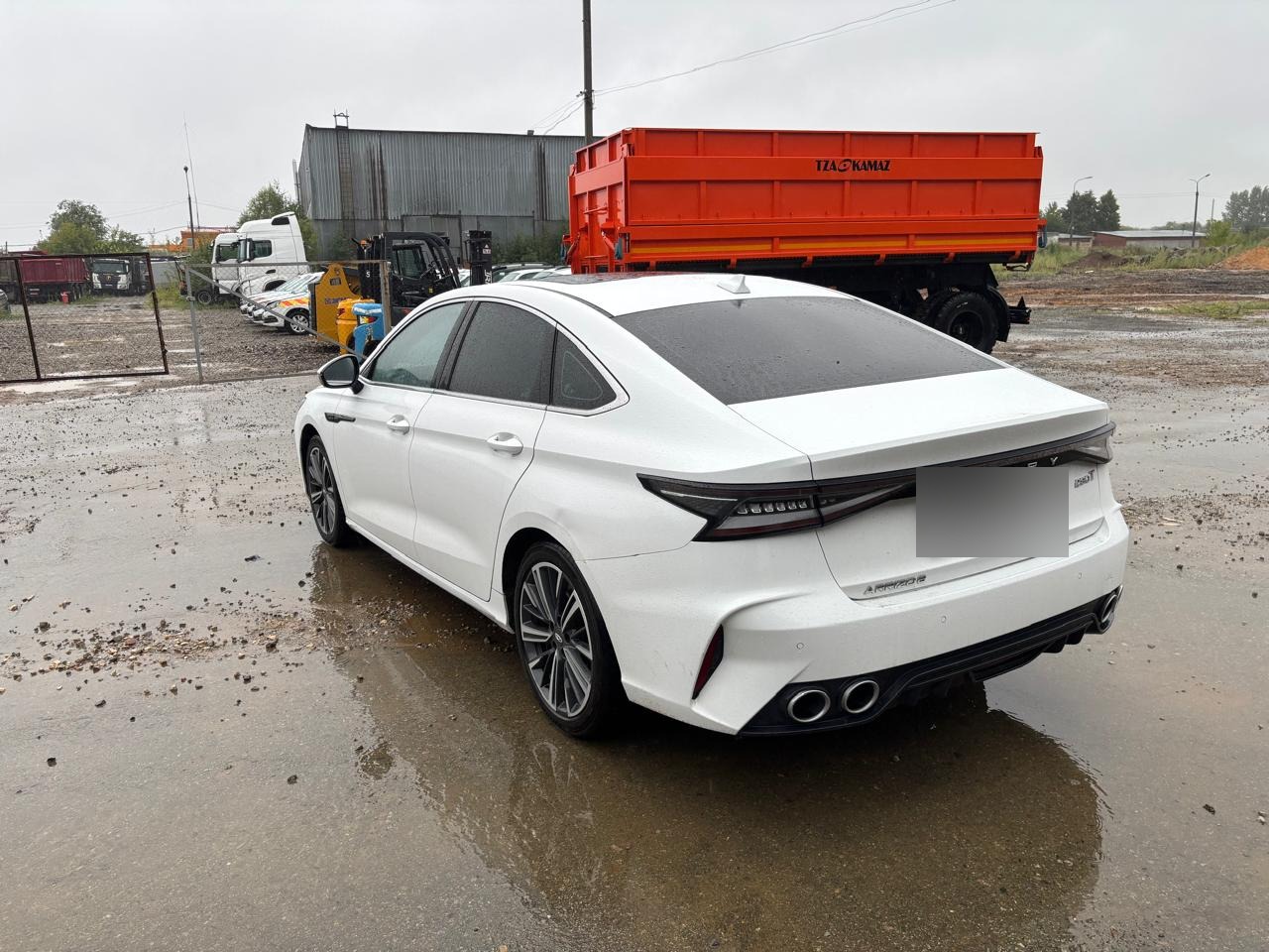 Chery Arrizo 8