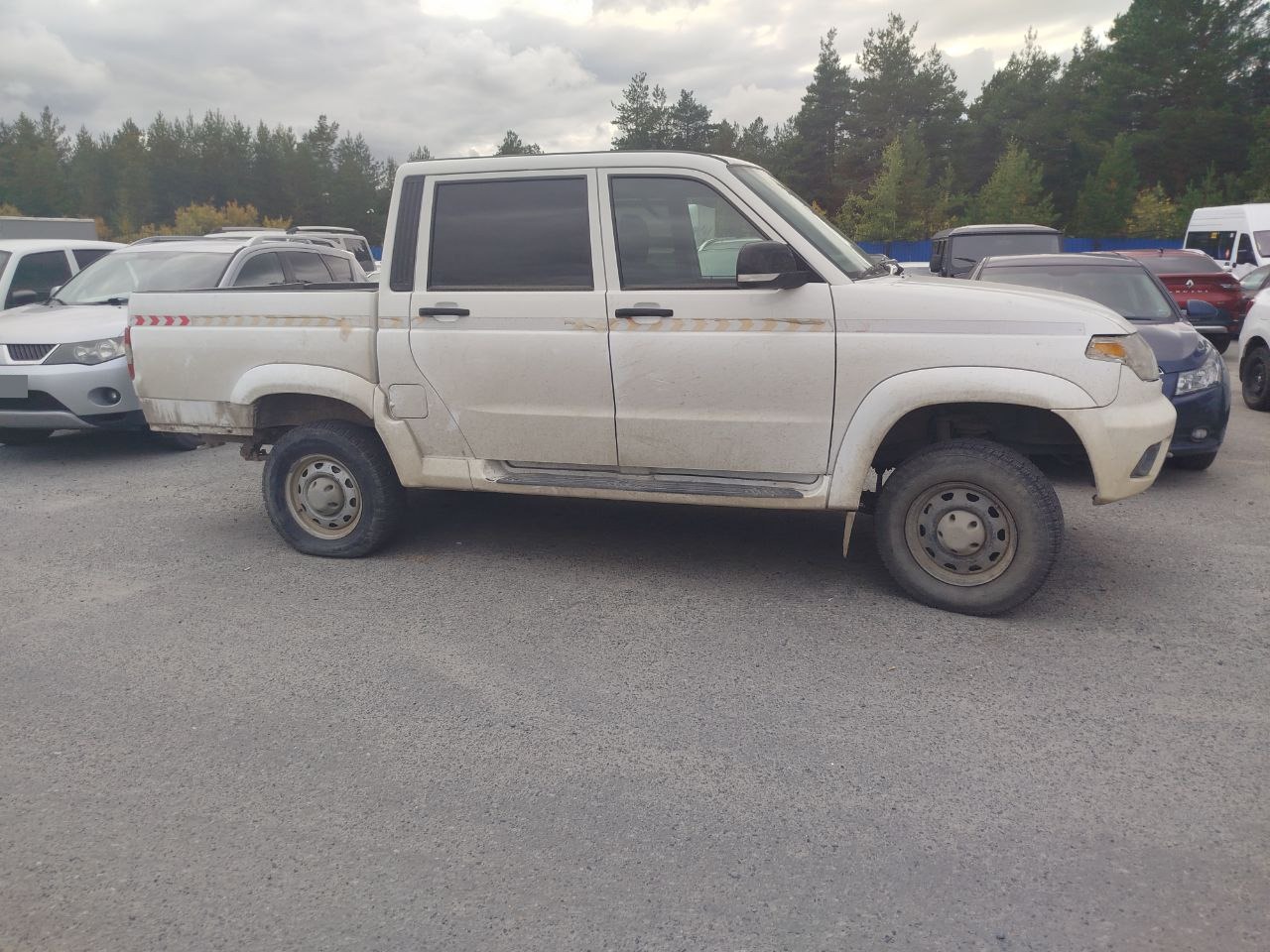 UAZ PATRIOT PICKUP
