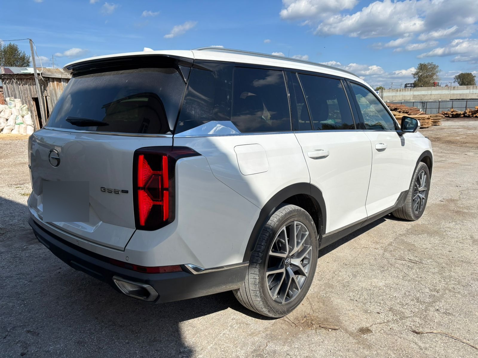 GAC GS8