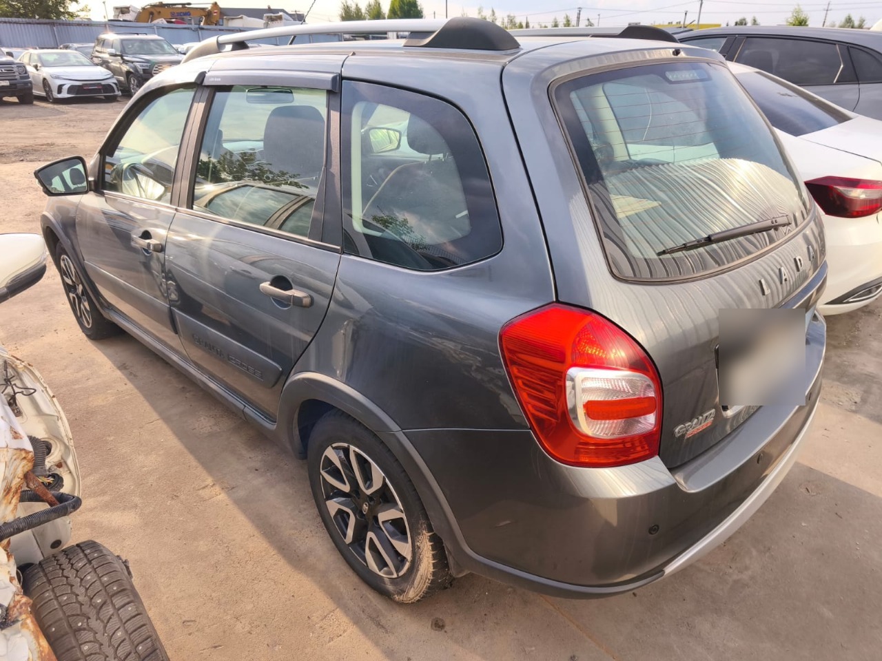 LADA GRANTA Cross