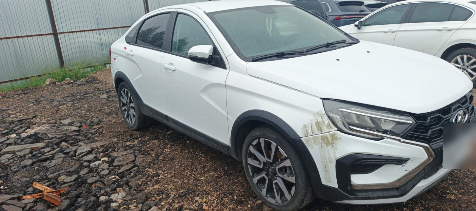 LADA VESTA Cross