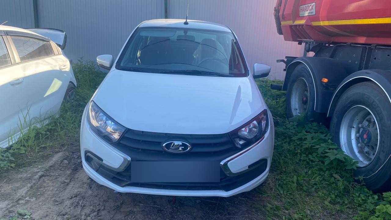 LADA GRANTA