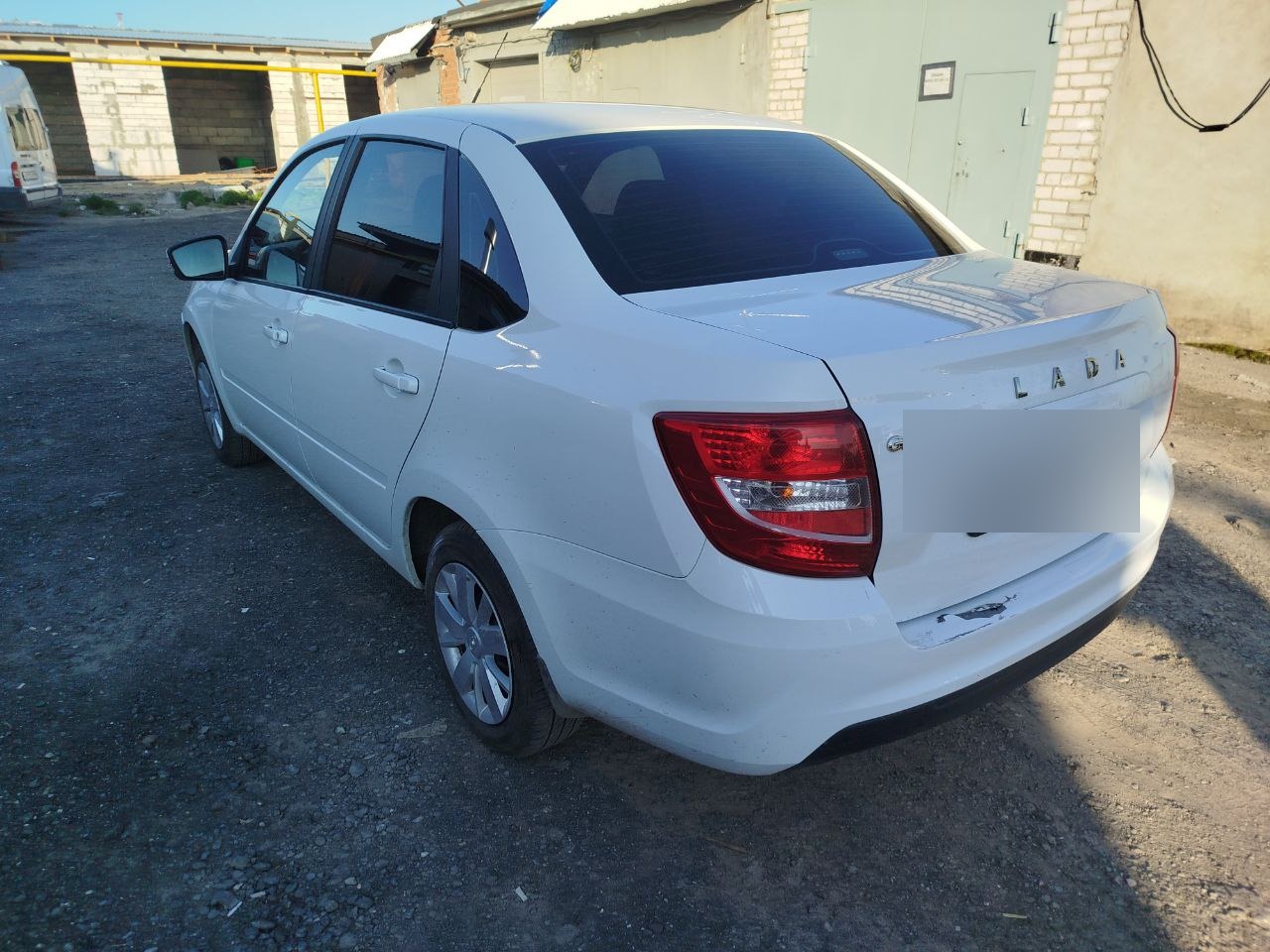 LADA GRANTA