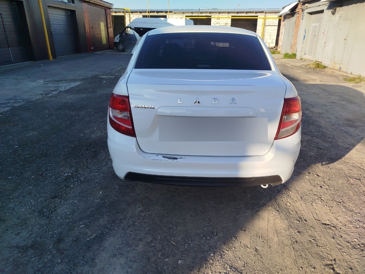 LADA GRANTA