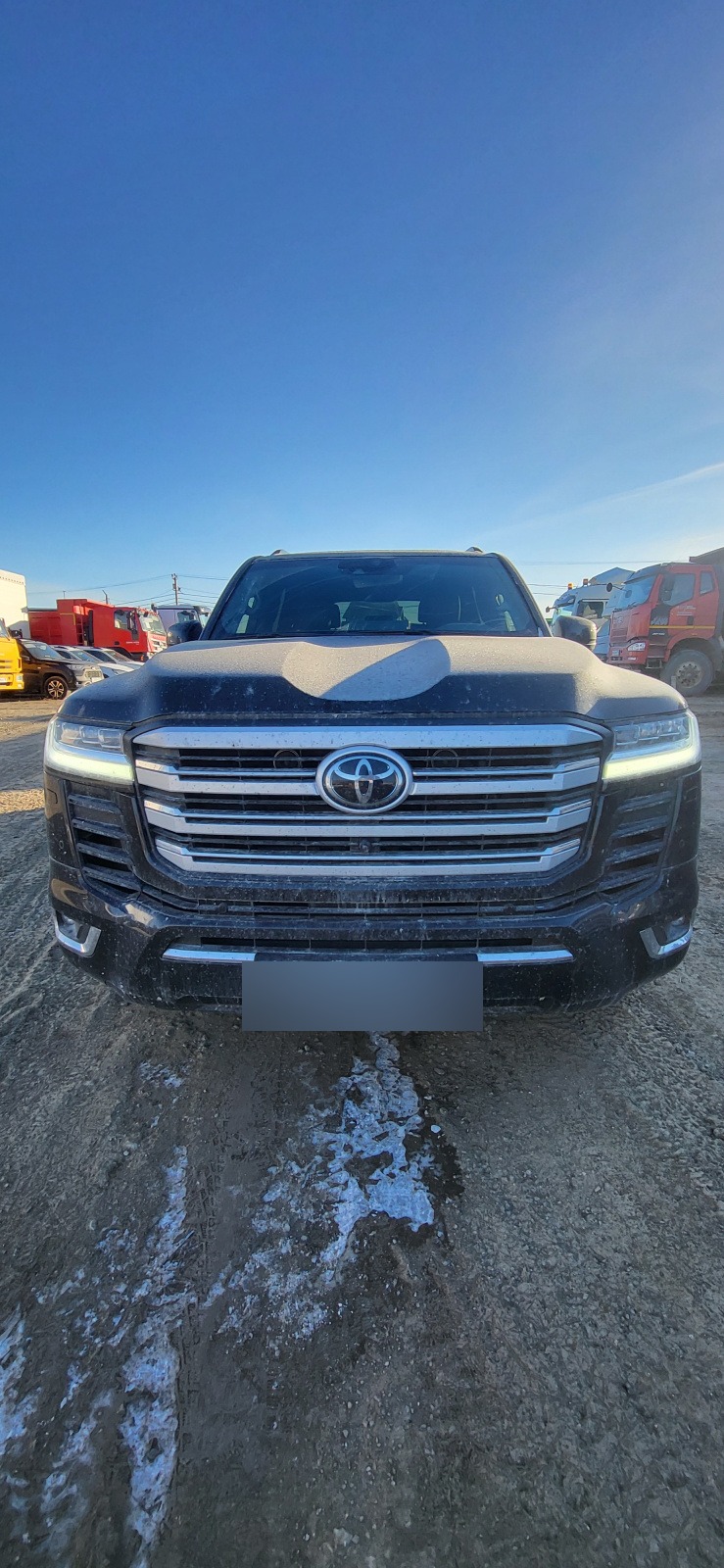 Toyota LAND CRUISER 300