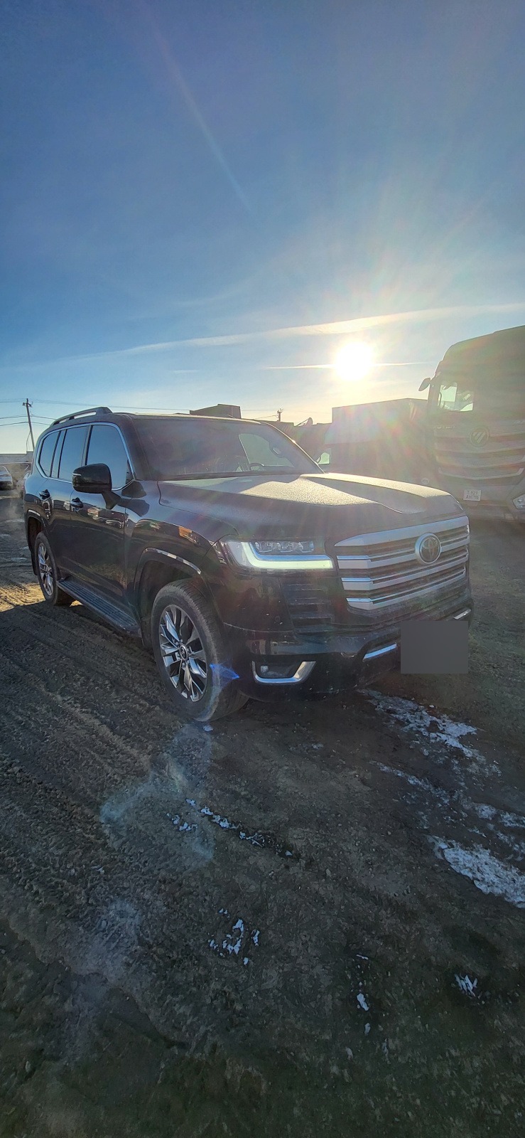 Toyota LAND CRUISER 300