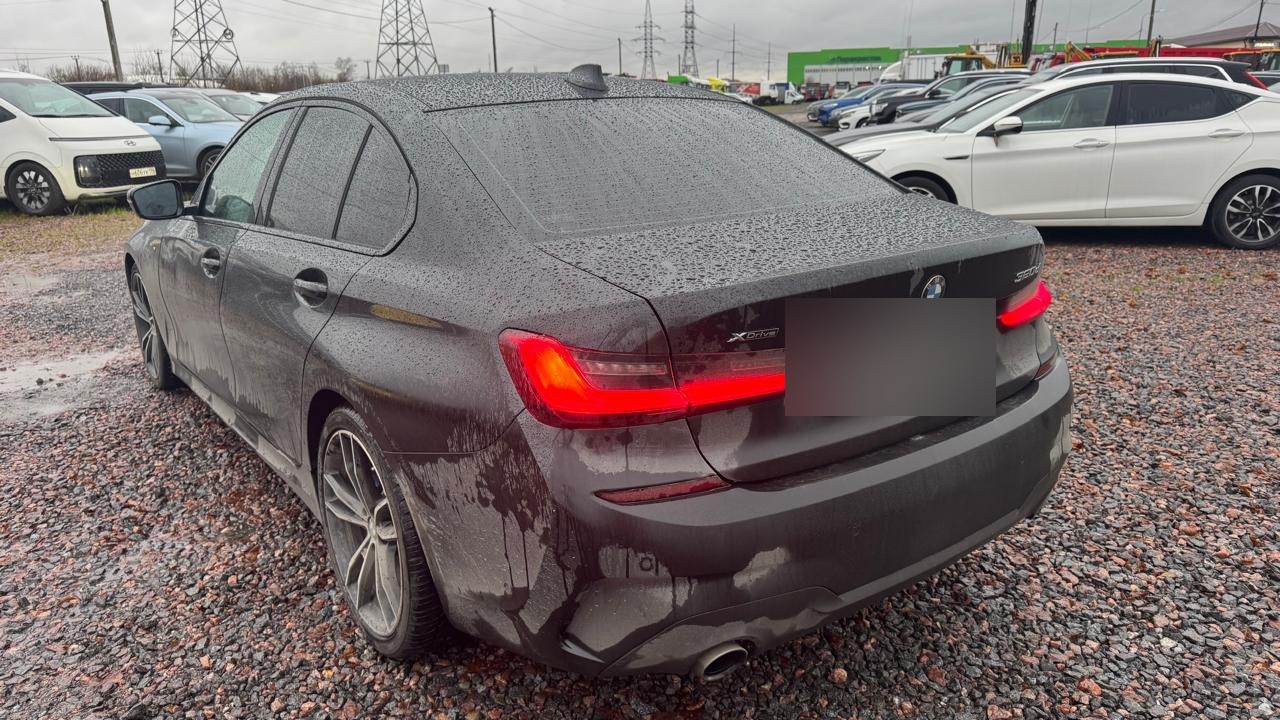 BMW 3-SERIES