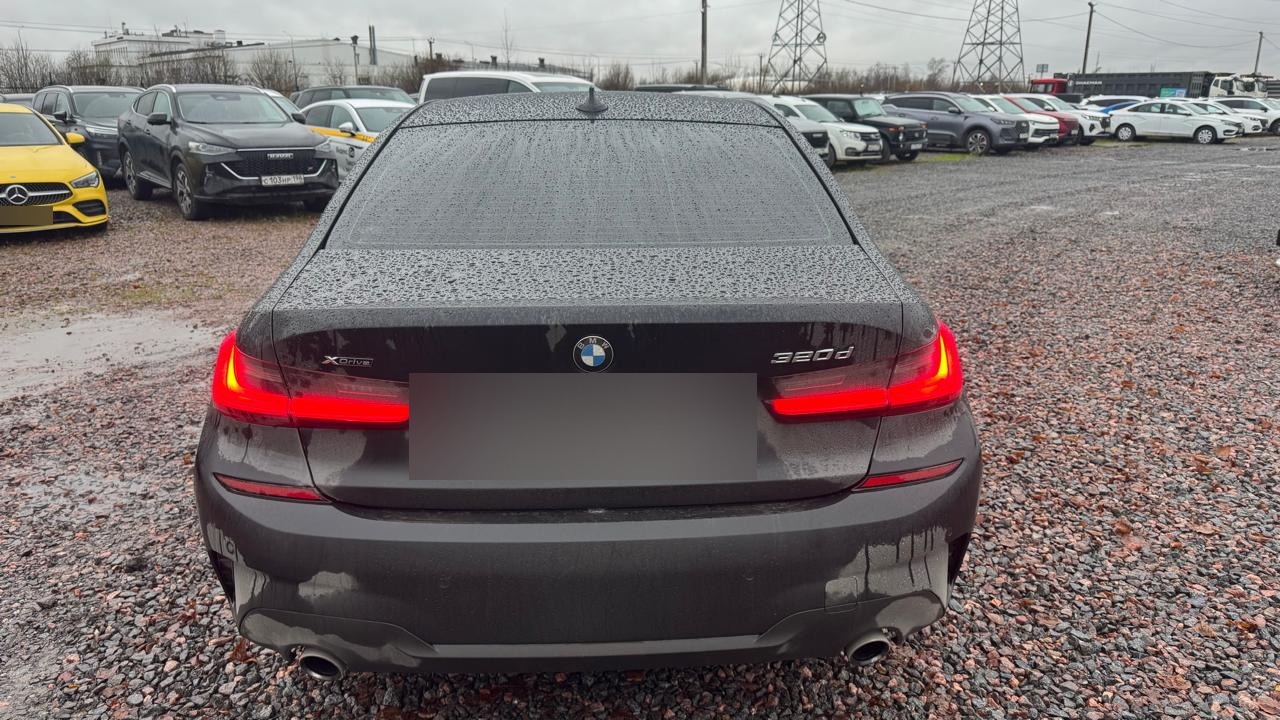 BMW 3-SERIES