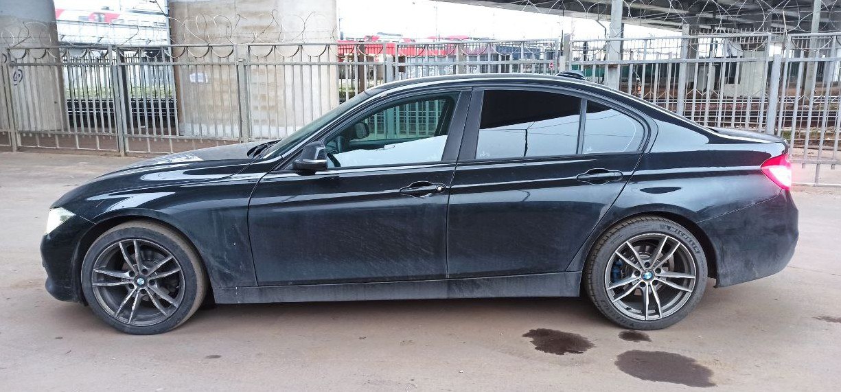 BMW 3-SERIES