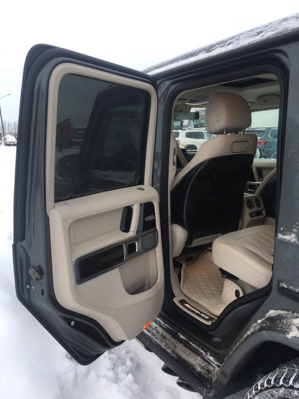 Mercedes-Benz G-CLASS
