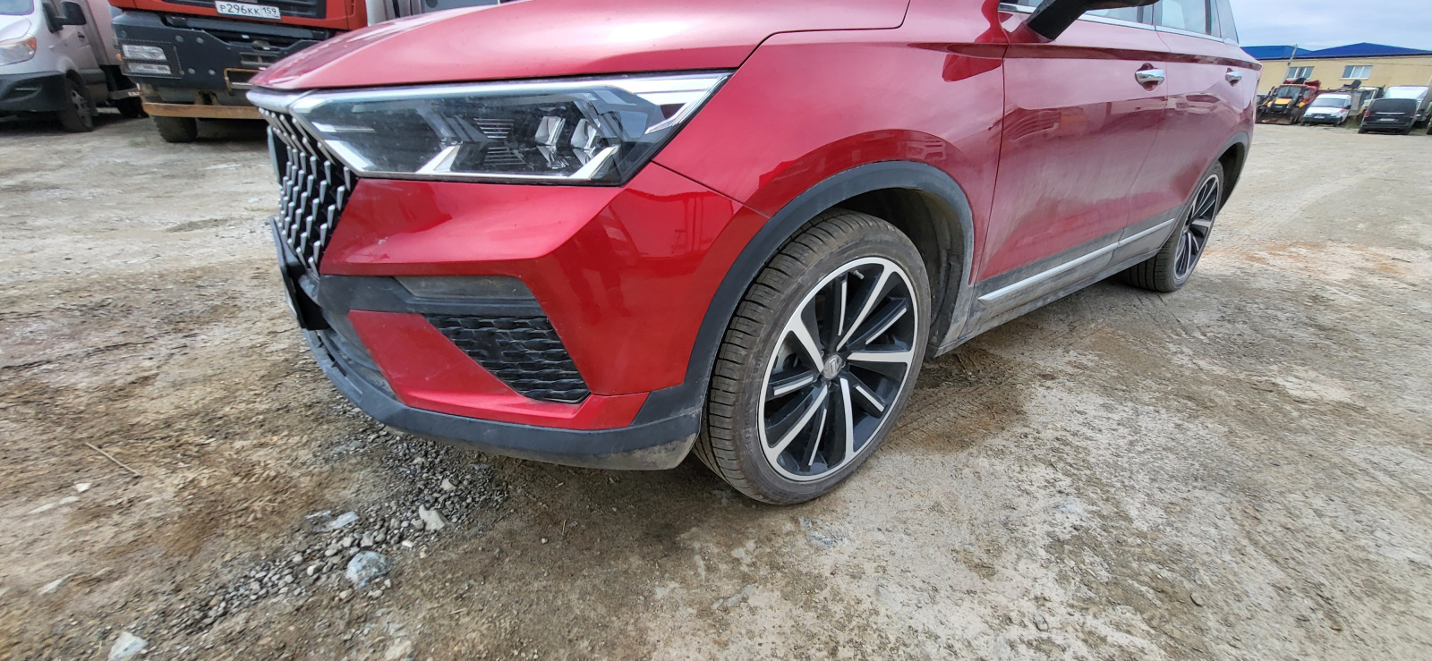 FAW Bestune T77
