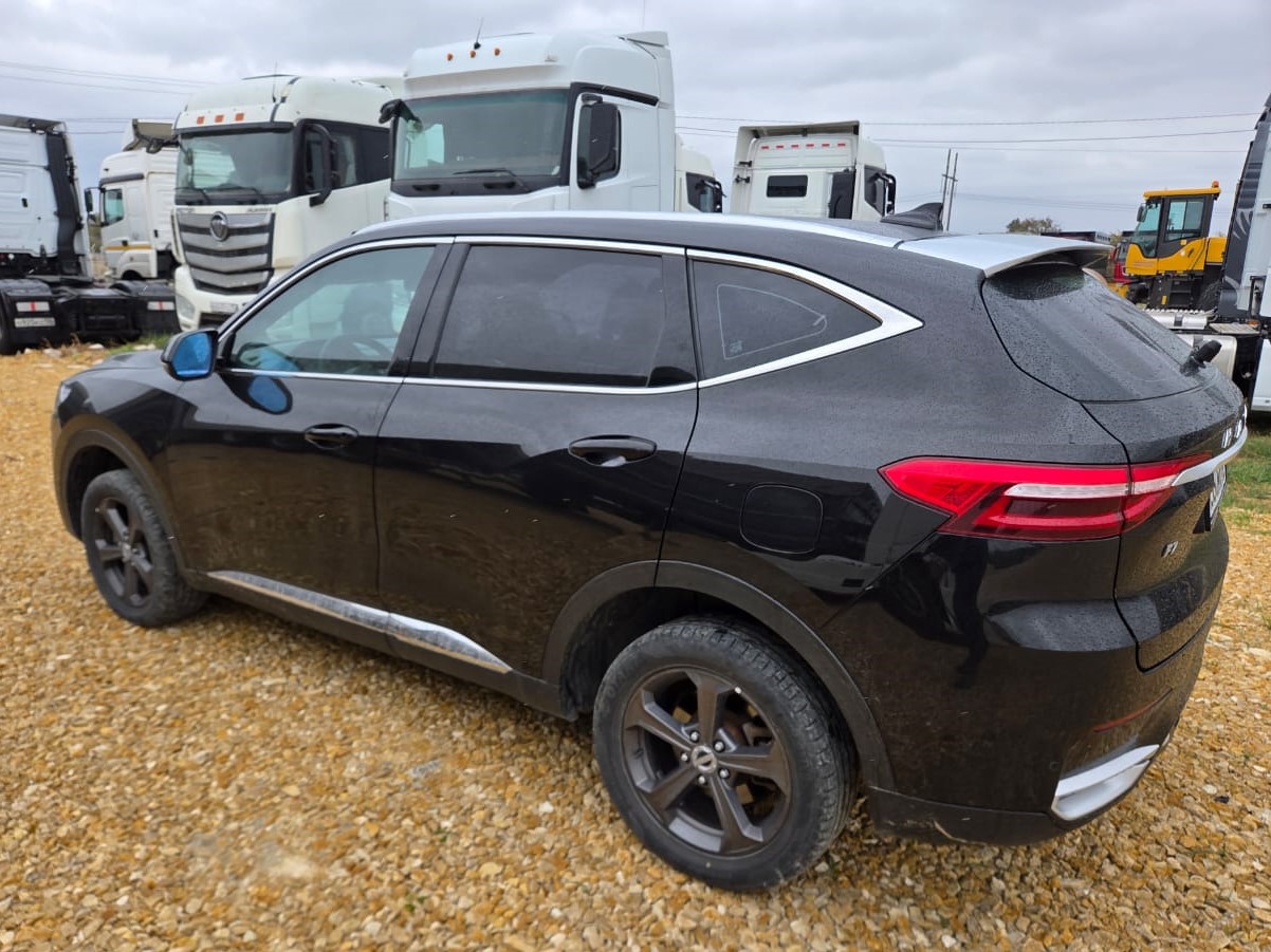 Haval F7