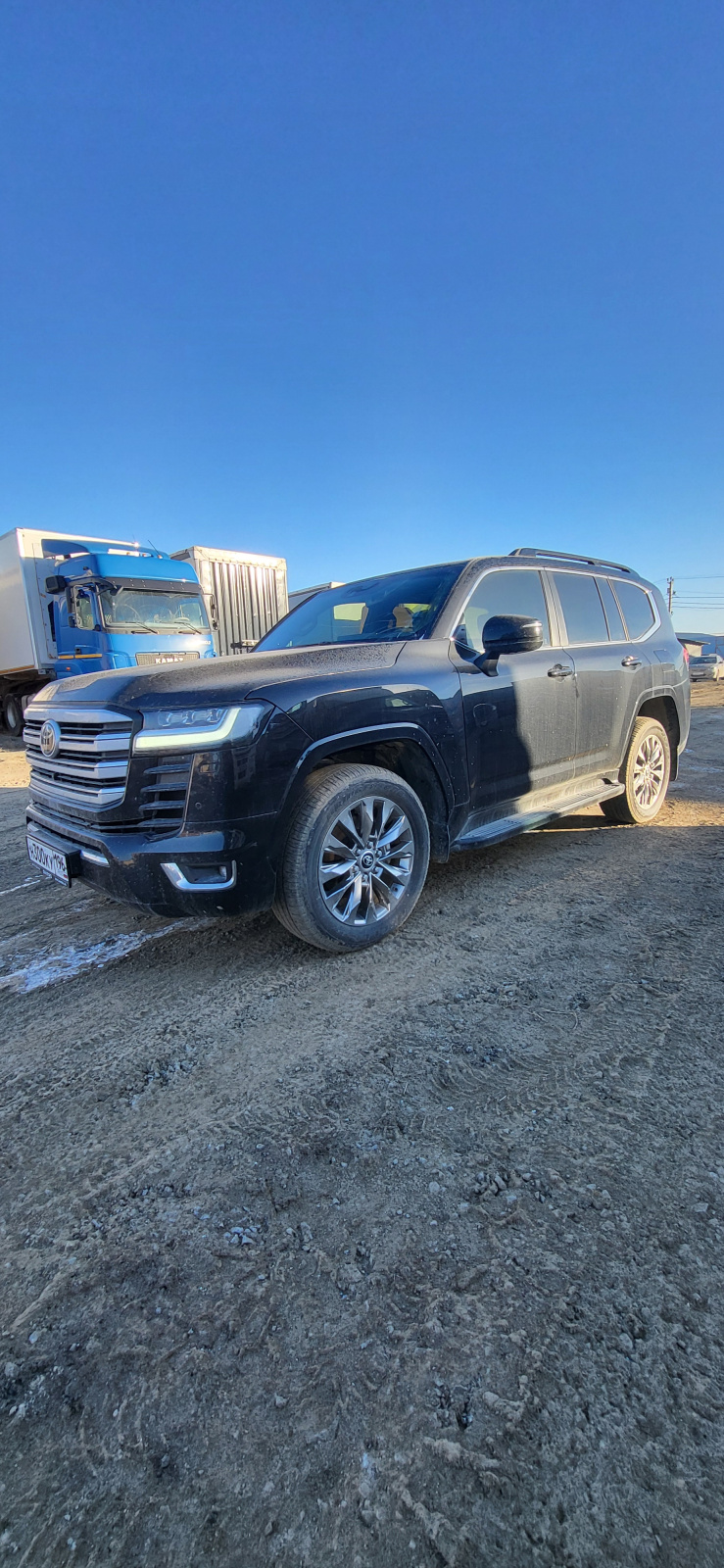 Toyota LAND CRUISER 300
